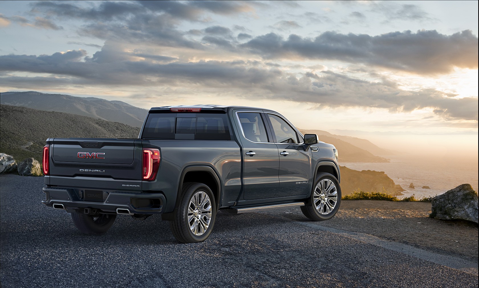 2019 GMC Sierra Denali 002